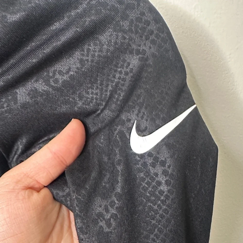 Nike Pro Black Snake Print Quarter Zip
